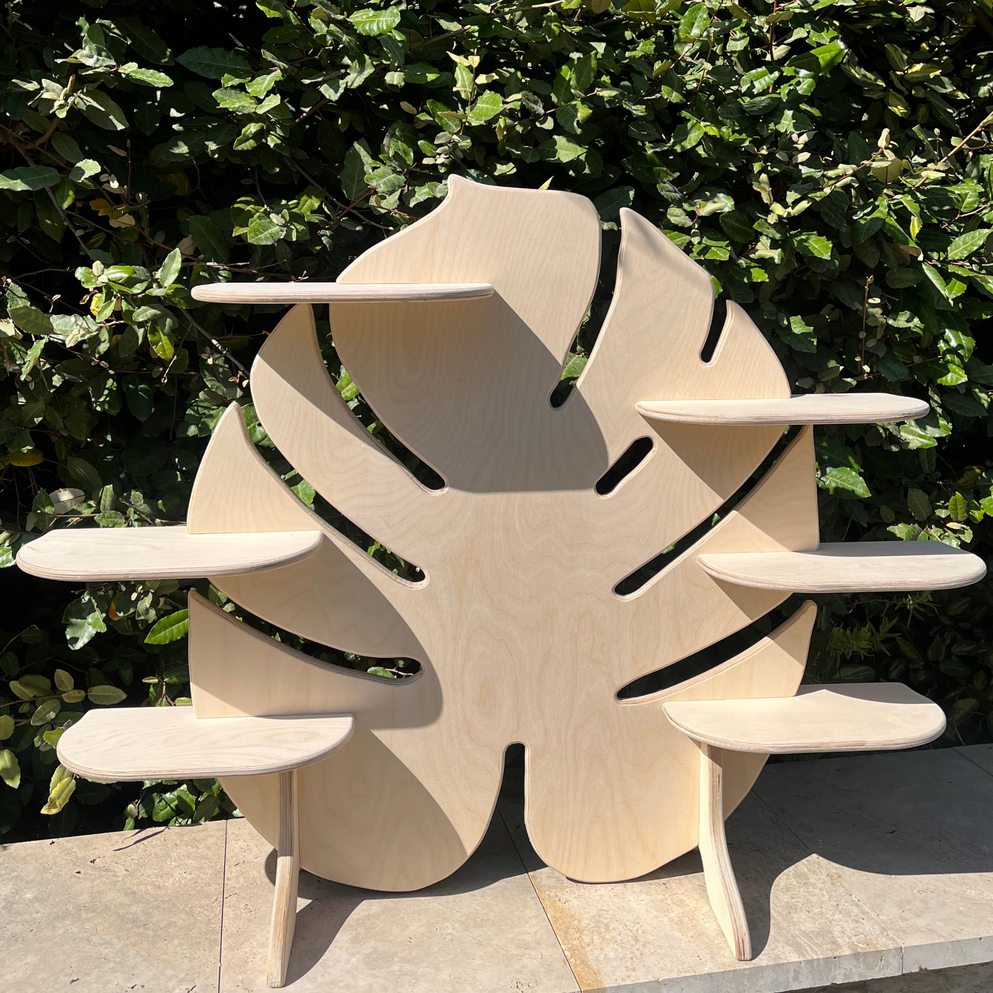 Monstera Perforated Portatif Ahşap Masaüstü Ürün Teşhir Standı