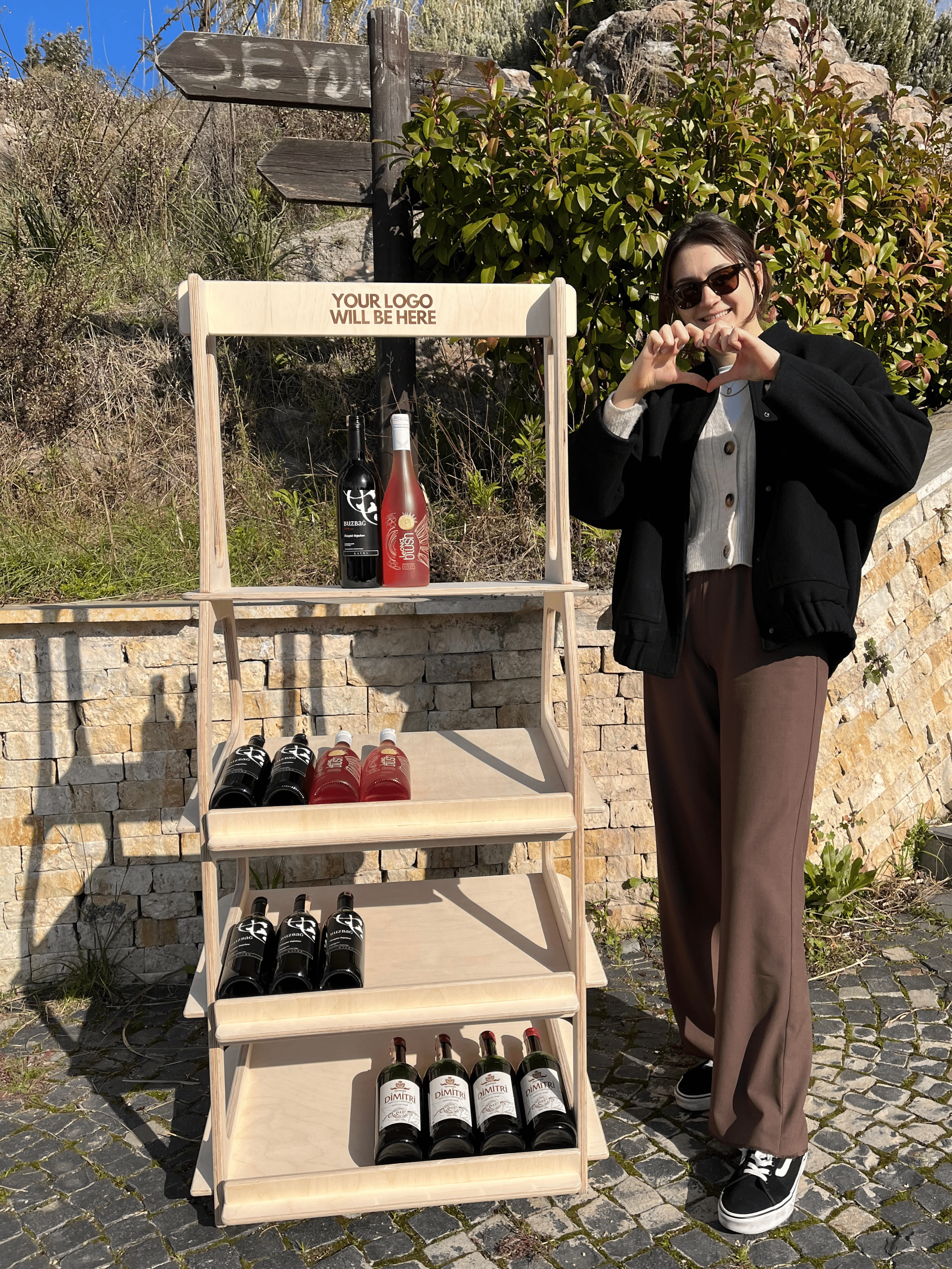 Wine Portatif Ahşap Şarap Standı – Zemin Ürün Teşhir Rafı, Pop-Up & Market Şarap Standı